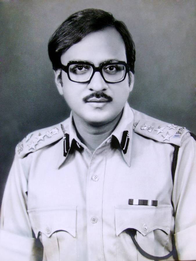 Shri Nikhil Kumar, IPS